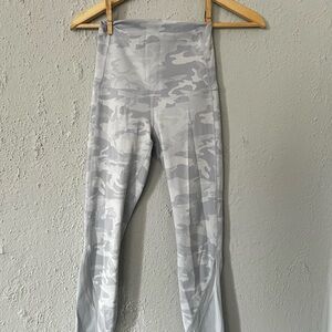Lululemon - Gray Camouflage Leggings